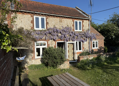 Teal Cottage from the garden